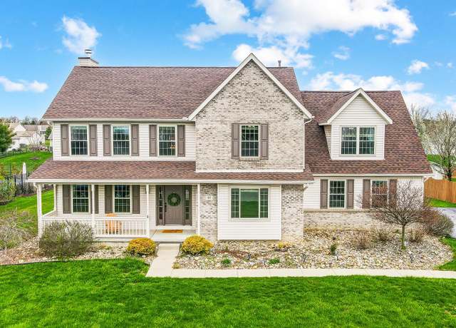 Property at 97 Bohyer Ave, Pataskala, OH 43062, 4 beds, 3.5 baths