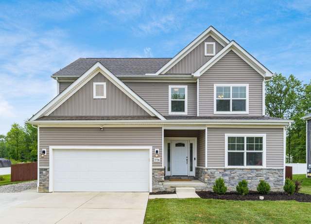Property at 3736 Earl Ave, Columbus, OH 43219, 4 beds, 2.5 baths