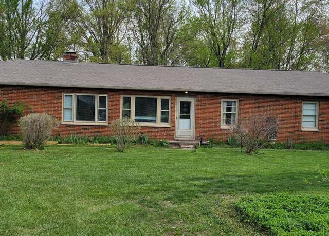 Property at 7421 Big Walnut Rd, Galena, OH 43021, 4 beds, 1.5 baths