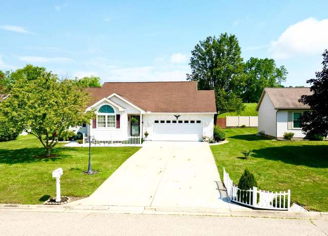 Property at 182 Grant Dr, Chillicothe, OH 45601, 3 beds, 2 baths
