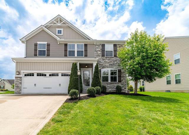 Property at 2045 E Gardenia Dr, Pataskala, OH 43062, 4 beds, 2.5 baths