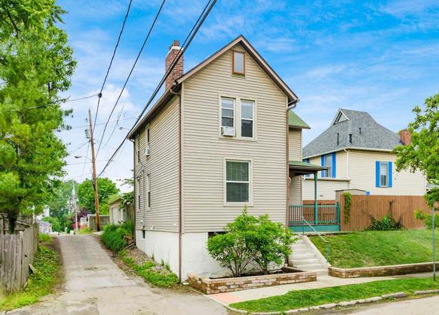 Property at 1089 Perry St, Columbus, OH 43201, 3 beds, 1.5 baths