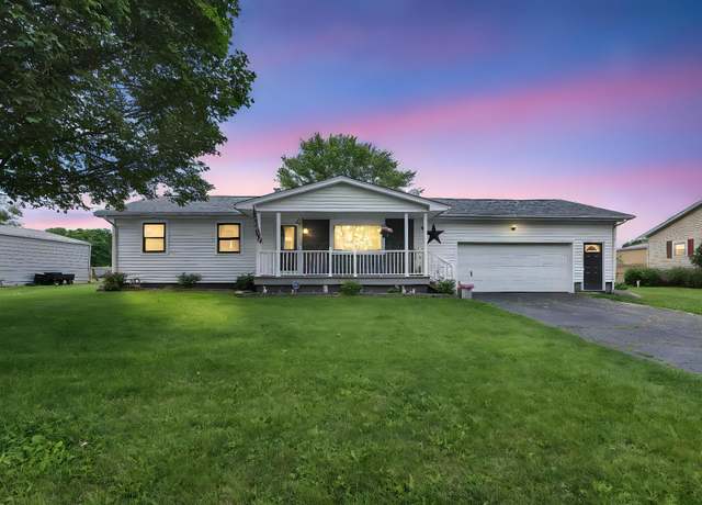 Property at 568 Swackhammer Rd, Circleville, OH 43113, 3 beds, 2 baths