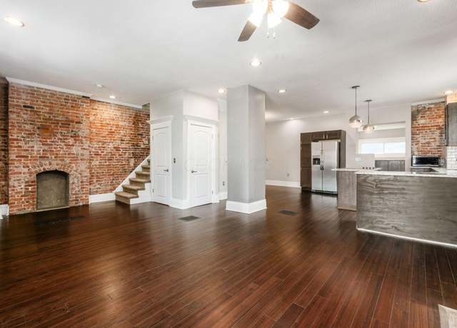 Property at 444 S 22nd St, Columbus, OH 43205, 3 beds, 2.5 baths