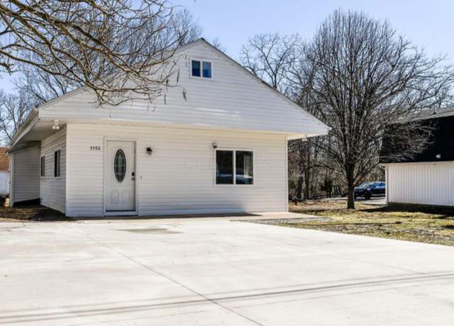 Property at 5592 Bellview Dr, Grove City, OH 43123, 3 beds, 1 bath