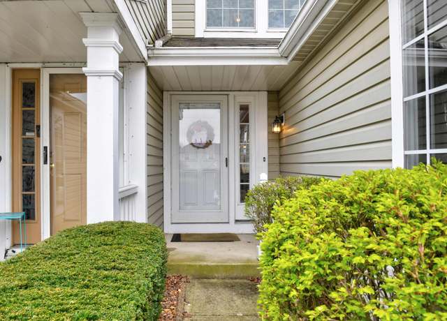 Property at 7555 Bay Hill Dr, Pickerington, OH 43147, 2 beds, 1.5 baths