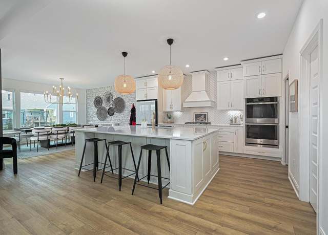 Property at 2733 Sycamore Trce, Hilliard, OH 43026, 6 beds, 5.5 baths