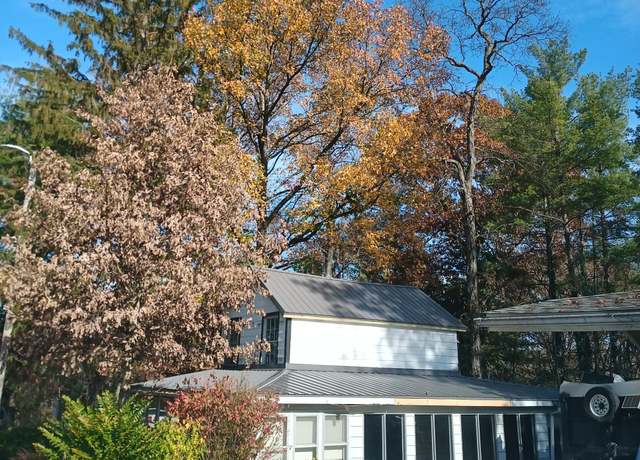 Property at 342 Sixteenth St, Lancaster, OH 43130, 1 bed, 1 bath