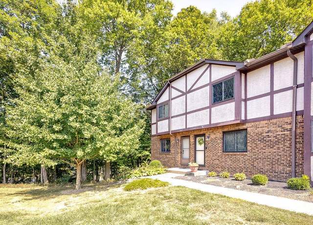 Property at 3048 Highcliff Ct, Columbus, OH 43231, 2 beds, 1.5 baths