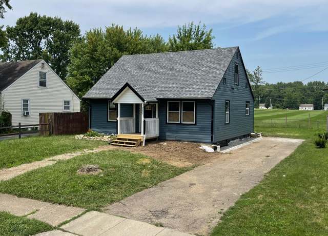 Property at 2222 Genessee Ave, Columbus, OH 43211, 3 beds, 2 baths
