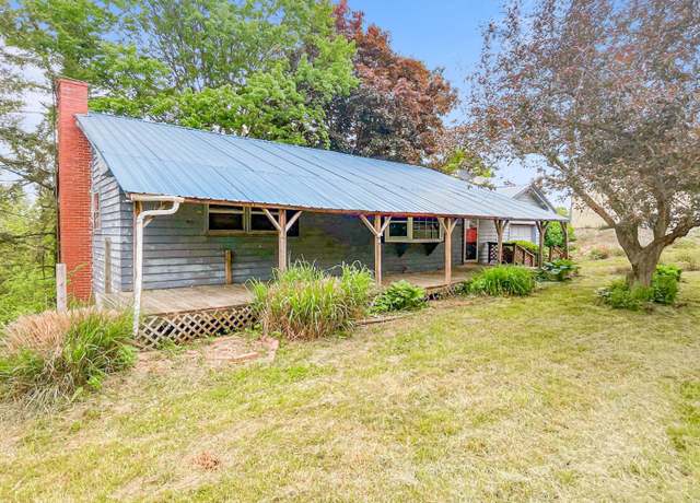 Property at 16251 State Route 678, Rockbridge, OH 43149, 3 beds, 1 bath