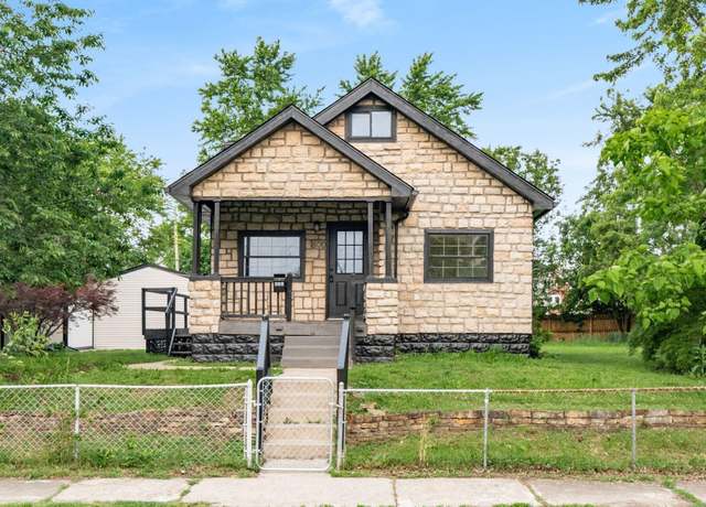 Property at 800 Campbell Ave, Columbus, OH 43222, 3 beds, 2 baths