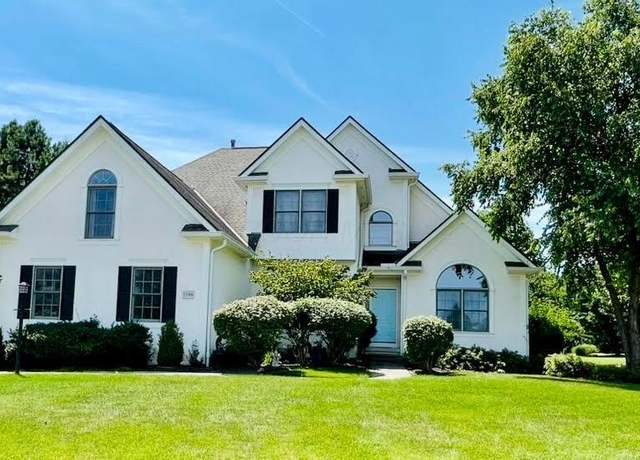 Property at 5386 Medallion Dr W, Westerville, OH 43082, 4 beds, 3.5 baths