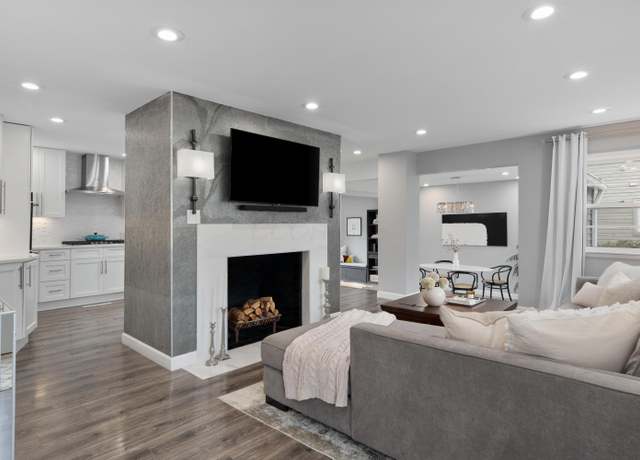 Property at 50 S Kellner Rd, Columbus, OH 43209, 3 beds, 2.5 baths
