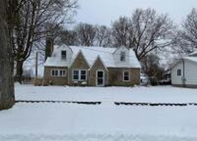 Property at 320 E Main St, Belle Center, OH 43310, 4 beds, 2 baths