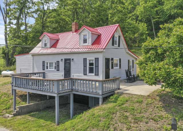 Property at 19616 North St, Laurelville, OH 43135, 3 beds, 1 bath