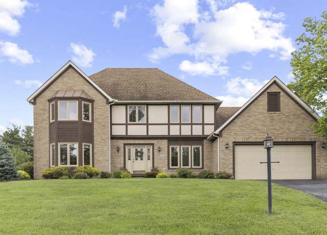 Property at 8538 Chateau Dr, Pickerington, OH 43147, 4 beds, 2.5 baths