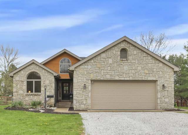Property at 1909 Carroll Eastern Rd NW, Lancaster, OH 43130, 3 beds, 2 baths