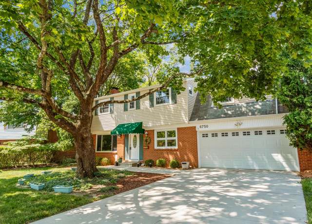 Property at 6750 Schreiner St E, Worthington, OH 43085, 5 beds, 2.5 baths