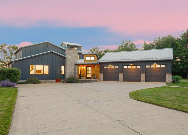 Property at 3216 S Three B's & K Rd, Galena, OH 43021, 5 beds, 4 baths