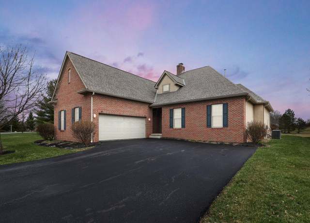 Property at 1502 Stewart Pl, Blacklick, OH 43004, 2 beds, 3 baths
