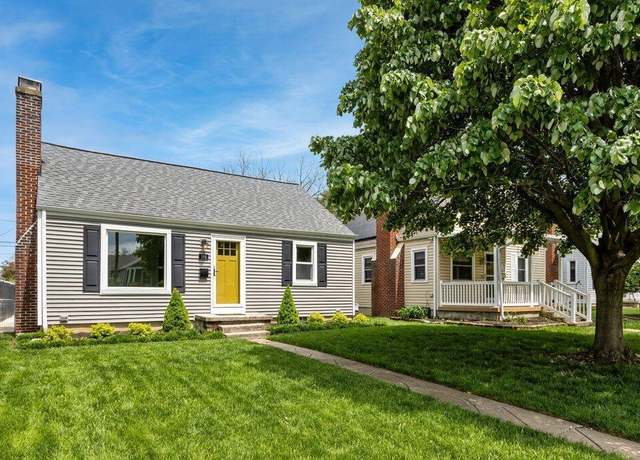 Property at 166 E Jeffrey Pl, Columbus, OH 43214, 3 beds, 1 bath