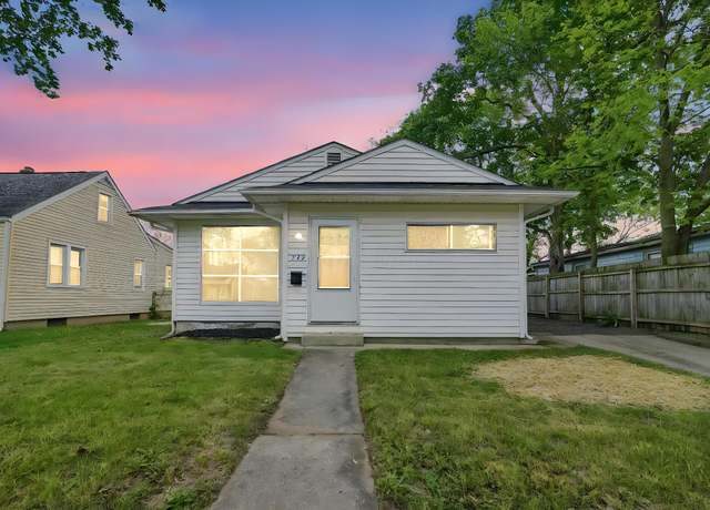 Property at 542 E Franklin St, Circleville, OH 43113, 3 beds, 1 bath