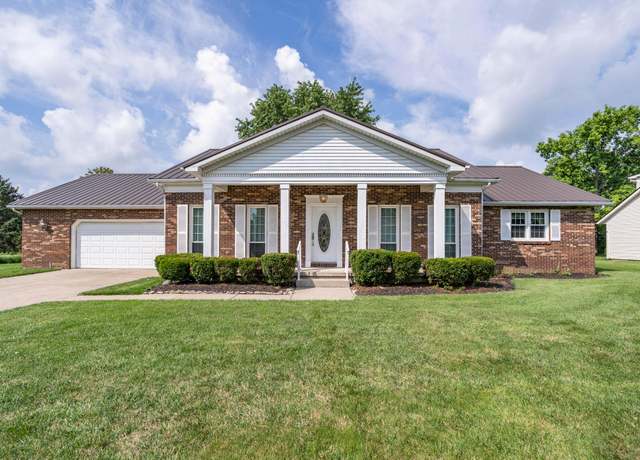 Property at 1101 Countryside Dr, Washington Court House, OH 43160, 3 beds, 2 baths