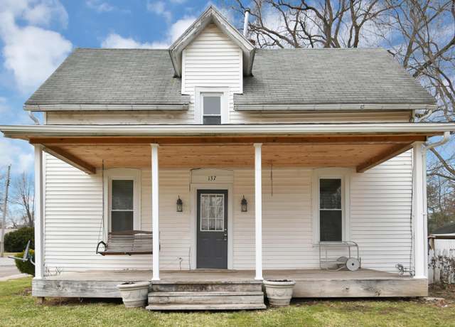 Property at 137 E Ottawa St, Richwood, OH 43344, 3 beds, 1 bath