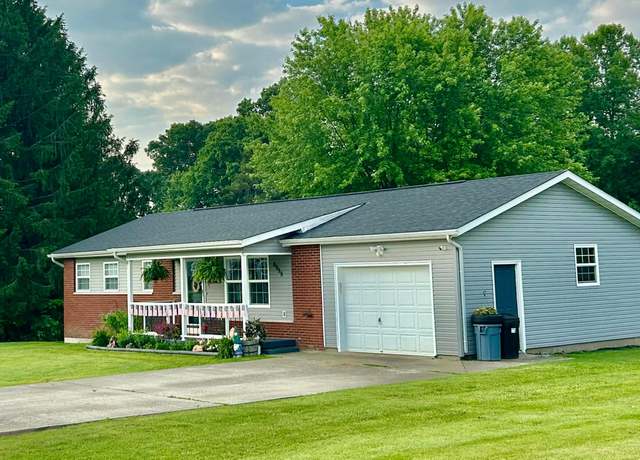 Property at 4999 Paragon Dr, New Lexington, OH 43764, 5 beds, 2.5 baths