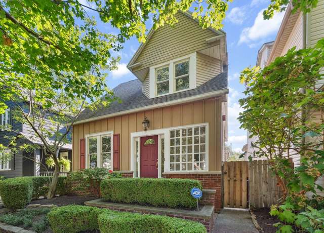 Property at 786 Ebner St, Columbus, OH 43206, 3 beds, 2.5 baths