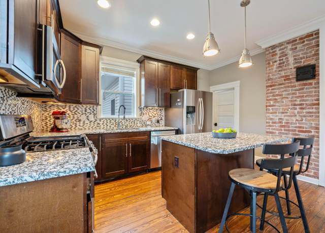 Property at 489 Elsmere St, Columbus, OH 43206, 3 beds, 2 baths