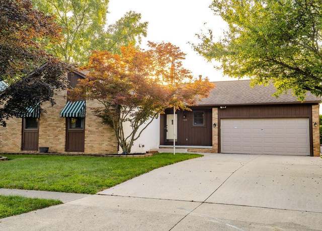 Property at 429 Branding Iron Dr, Galloway, OH 43119, 3 beds, 2 baths