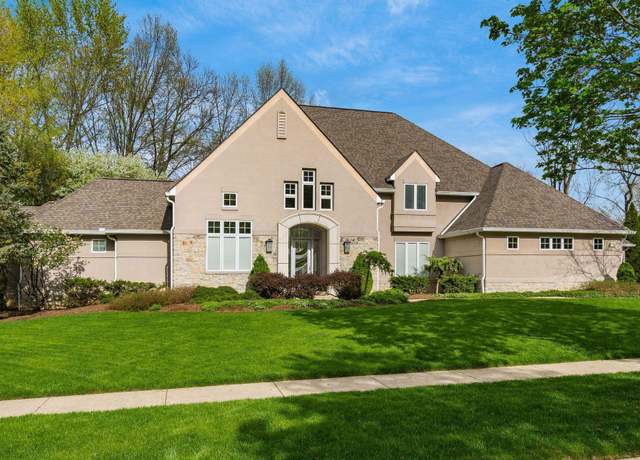 Property at 8432 Tartan Fields Dr, Dublin, OH 43017, 4 beds, 4.5 baths