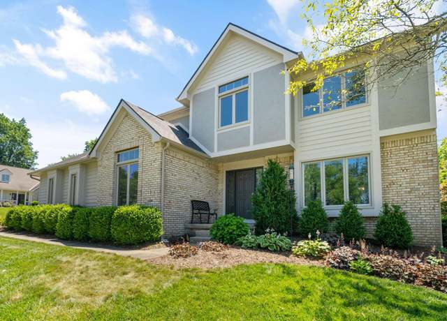 Property at 685 Stag Pl, Columbus, OH 43230, 4 beds, 2.5 baths