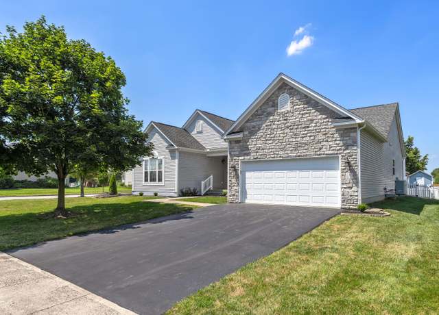 Property at 4368 Promenade Ave, Grove City, OH 43123, 3 beds, 3 baths