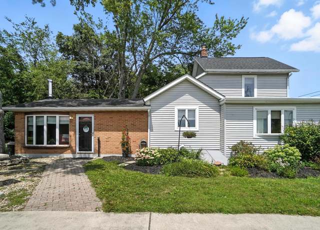 Property at 7035 Hoover Rd, Orient, OH 43146, 2 beds, 1.5 baths