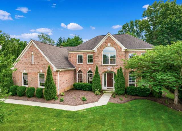 Property at 13256 Waterton Dr, Pickerington, OH 43147, 4 beds, 3.5 baths