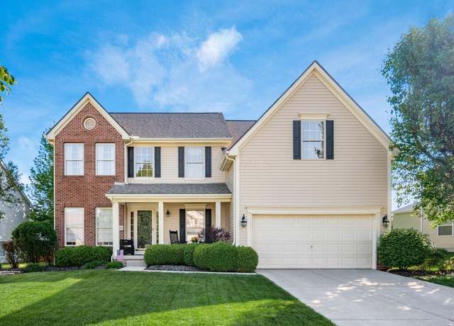 Property at 8088 Reynoldswood Dr, Reynoldsburg, OH 43068, 5 beds, 2.5 baths