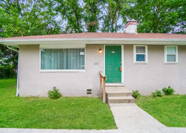 Property at 2389 Hiawatha Park Dr, Columbus, OH 43211, 2 beds