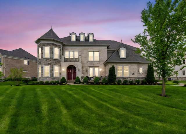 Property at 6540 Marshview Dr, Hilliard, OH 43026, 5 beds, 5.5 baths