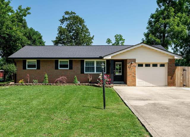Property at 660 Blackfoot Trl, Jamestown, OH 45335, 3 beds, 2 baths