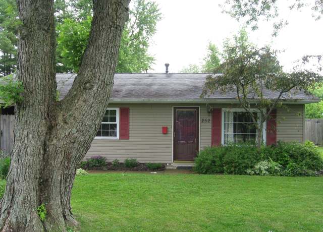 Property at 252 Randolph St, Wilmington, OH 45177, 3 beds, 1 bath