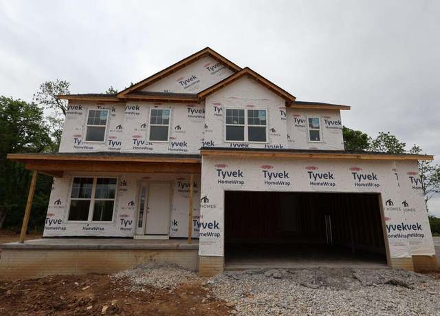 Property at 310 Cherry Hills Rd, Commercial Point, OH 43116, 4 beds, 2.5 baths