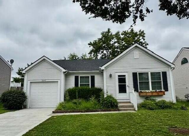 Property at 2246 Breeze Hill Dr, Grove City, OH 43123, 3 beds, 2 baths
