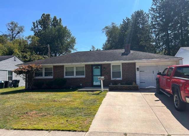 Property at 233 Florence Ave, Jackson, OH 45640, 3 beds, 2 baths