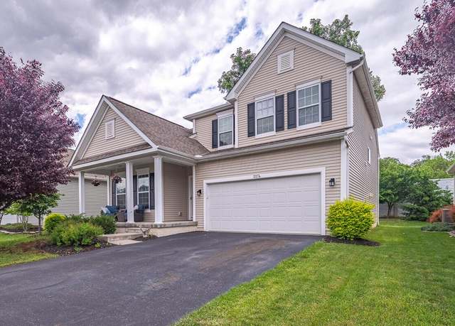 Property at 2274 Tournament Way, Grove City, OH 43123, 4 beds, 2.5 baths