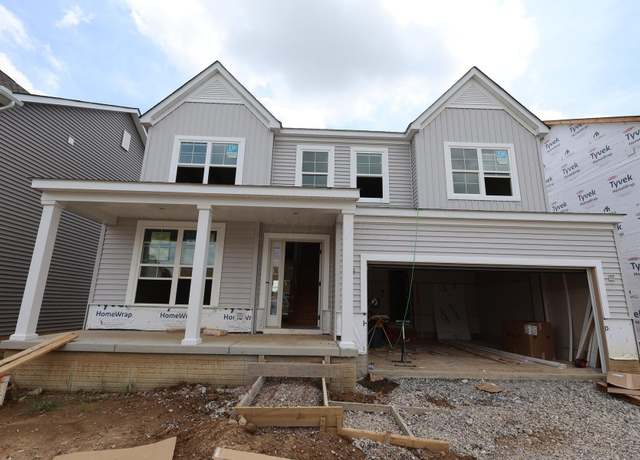 Property at 7806 Collins Dr, Reynoldsburg, OH 43068, 4 beds, 2.5 baths