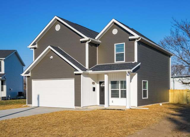 Property at 592 Rhoads Ave, Columbus, OH 43205, 4 beds, 2.5 baths