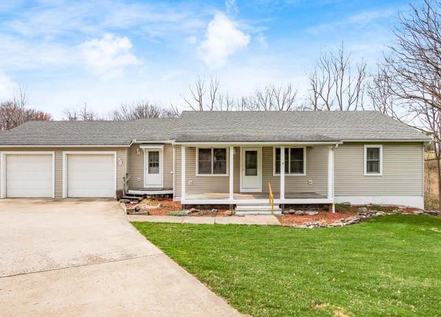 Property at 2273 W Point Rd SE, Lancaster, OH 43130, 2 beds, 2 baths